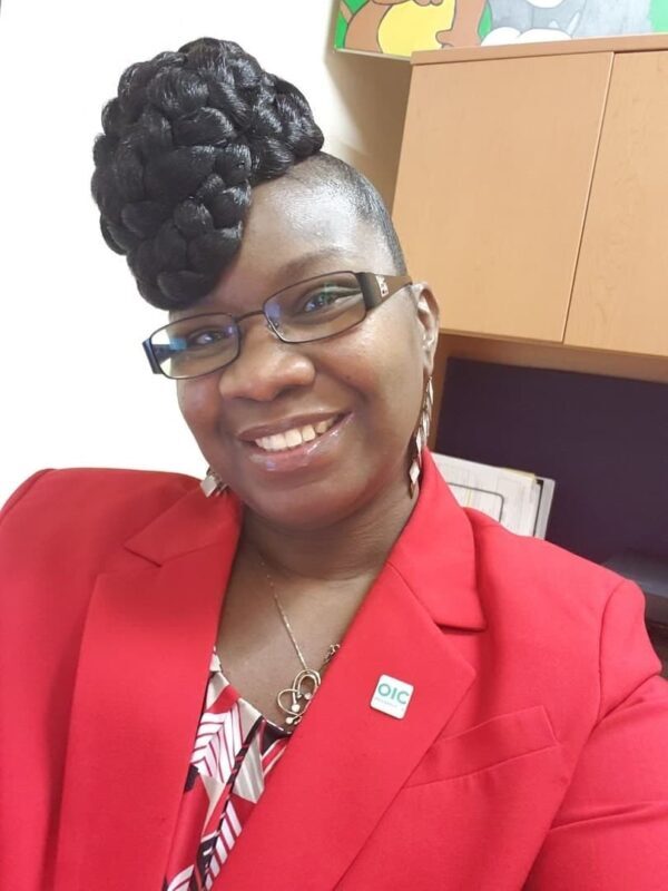 Shantelle, bankwork$ program instructor